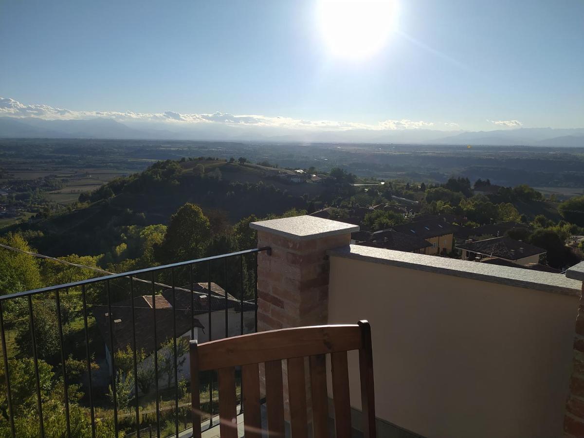 Casa Mantel Holiday Home Panoramic View In Langhe Novello Exterior foto