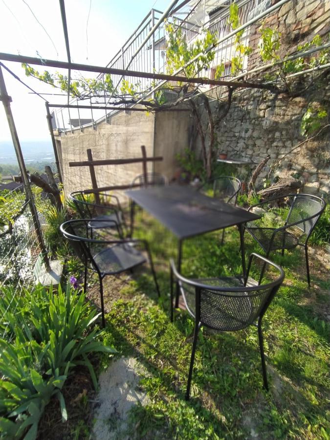 Casa Mantel Holiday Home Panoramic View In Langhe Novello Exterior foto